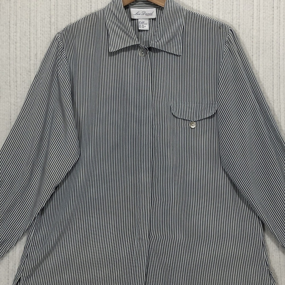 Lee David Collection Womens Blue White Pinstripe 100% Silk Button Down Shirt M